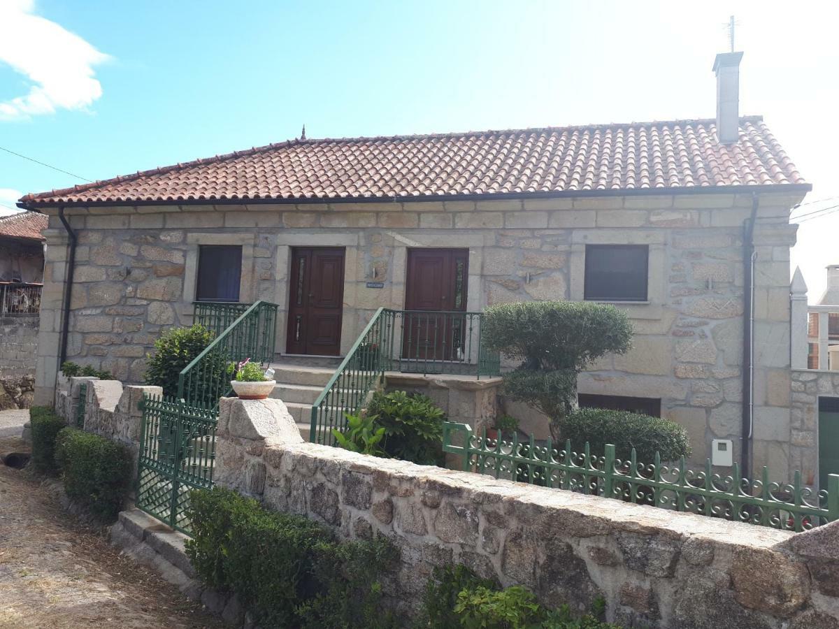 Pensjonat Casa Do Paco Monção Zewnętrze zdjęcie